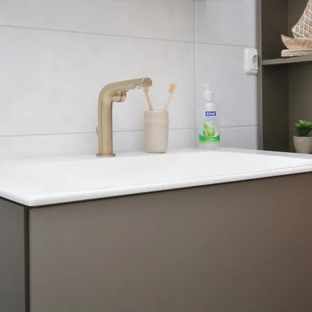 Apartment Sw06-ri In
